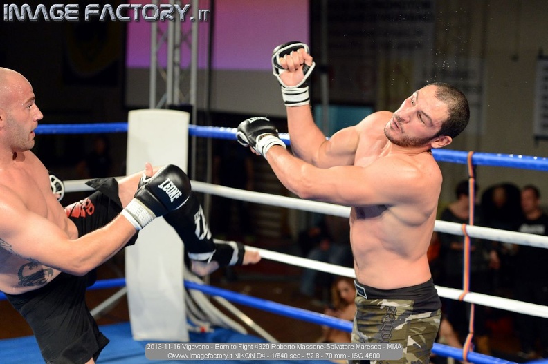 2013-11-16 Vigevano - Born to Fight 4329 Roberto Massone-Salvatore Maresca - MMA.jpg
